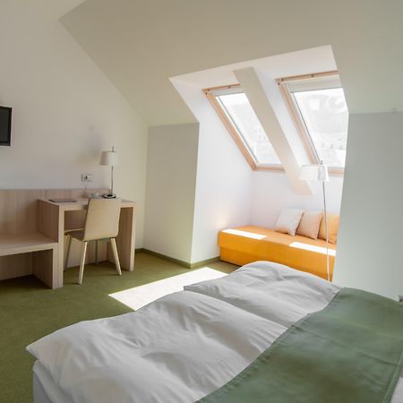 Hotel Armatti Брашов Екстериор снимка