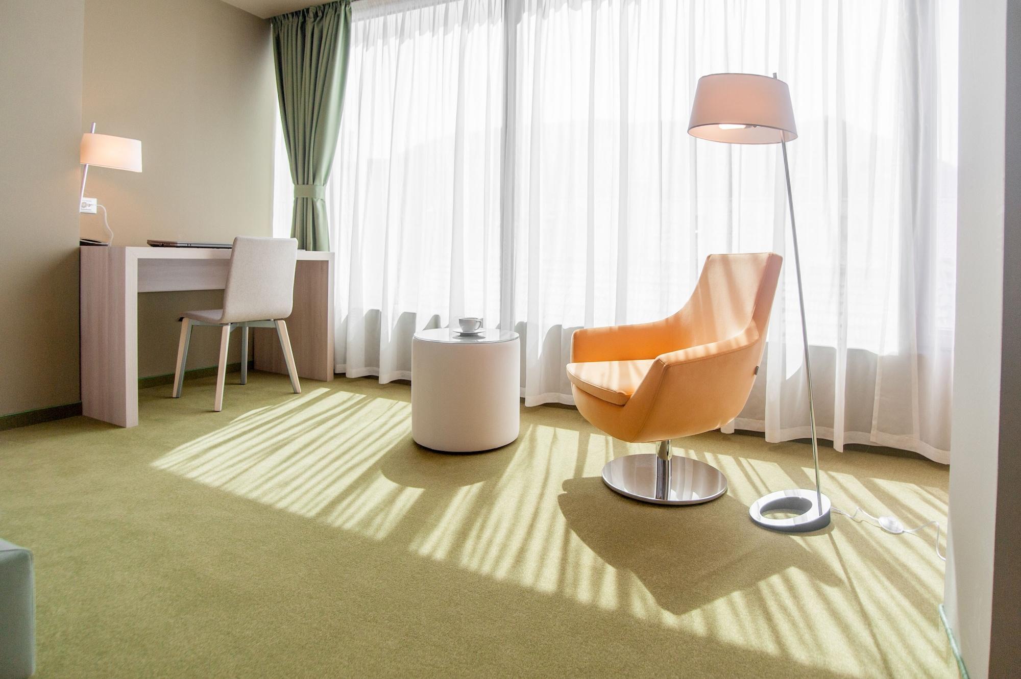 Hotel Armatti Брашов Екстериор снимка